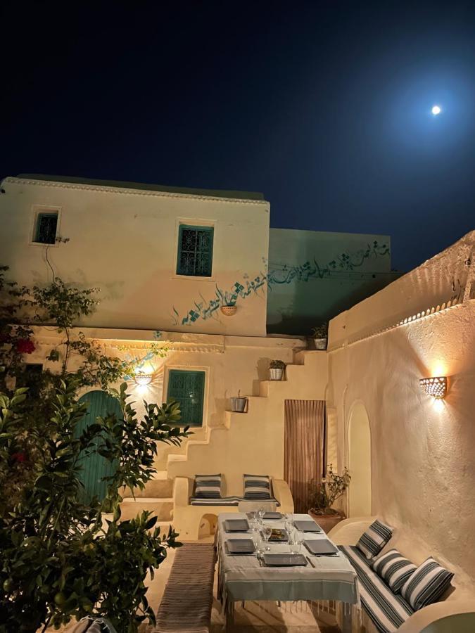 Dar Lily Bed and Breakfast Erriadh Exteriör bild