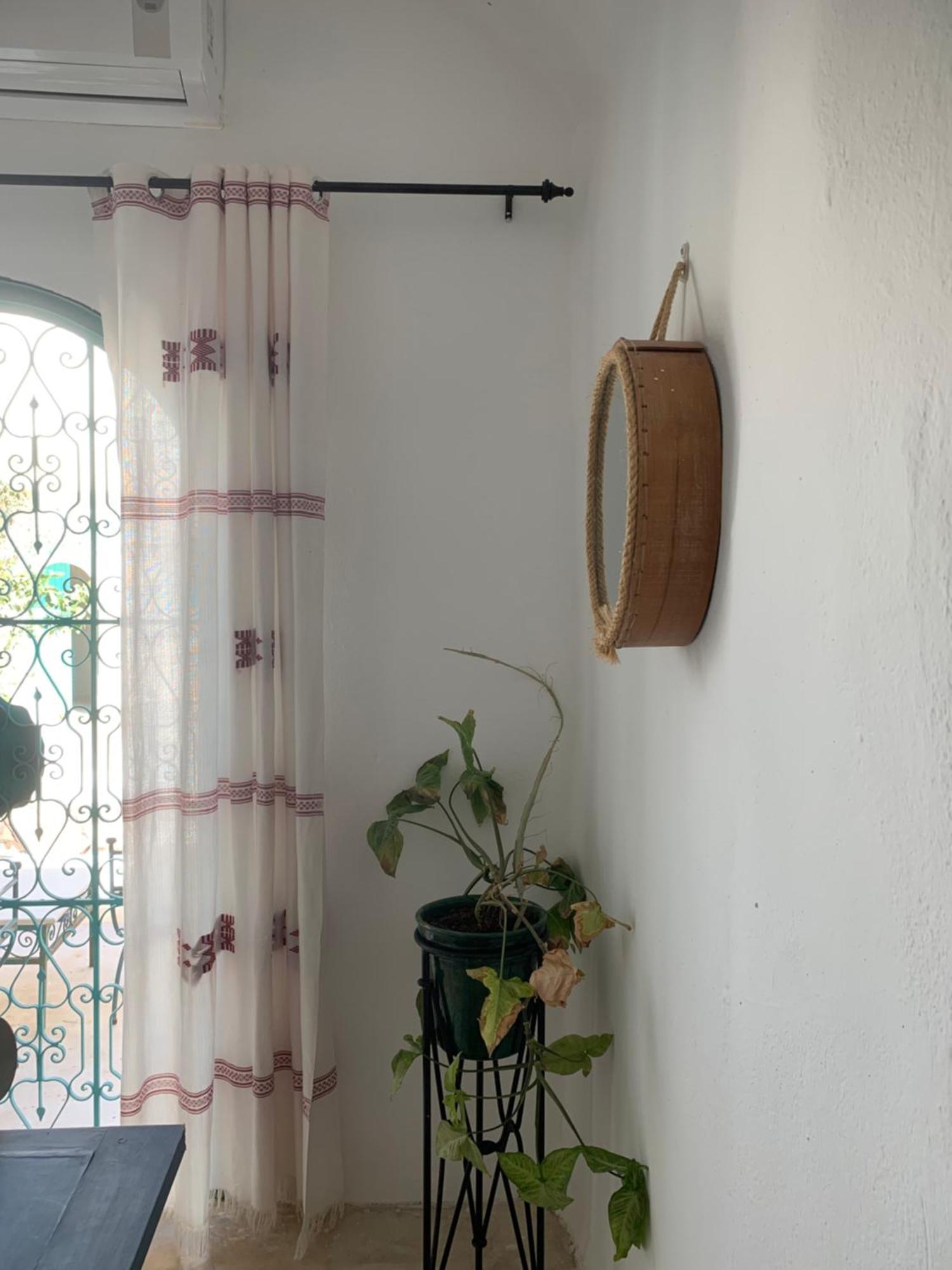 Dar Lily Bed and Breakfast Erriadh Exteriör bild