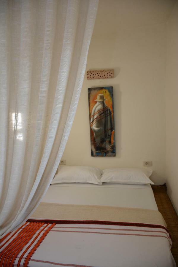 Dar Lily Bed and Breakfast Erriadh Exteriör bild